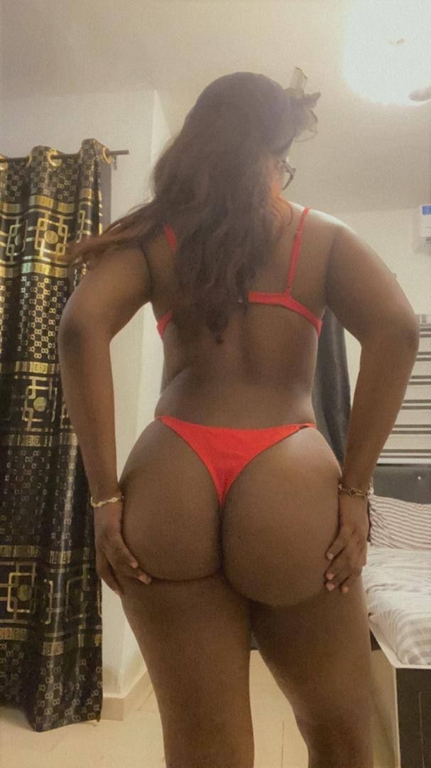 REAL EBONY DOWN FOR HOLIDAY MEET UP IM DOWN TO FUCK NOW. Telegram: Munalove707 signal: Munarose.25 - Image 2